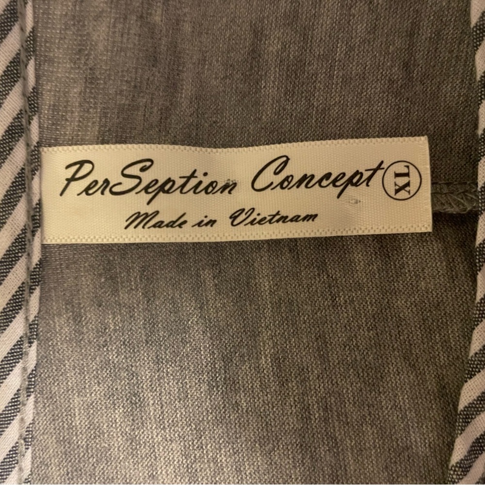 PER SEPTION CONCEPTS Gray Top - Picture 4 of 5